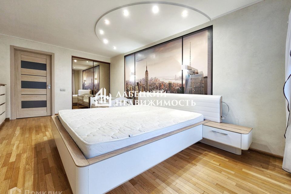 Продаётся 2-комнатная квартира, 85.1 м²