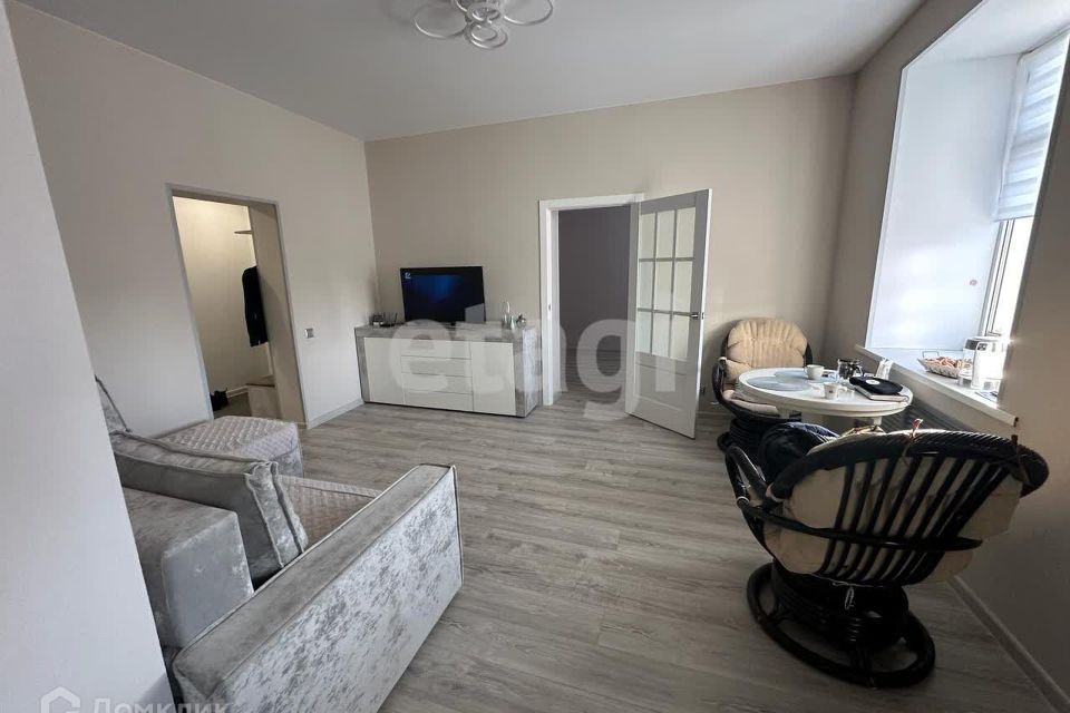 Продаётся 2-комнатная квартира, 54.9 м²