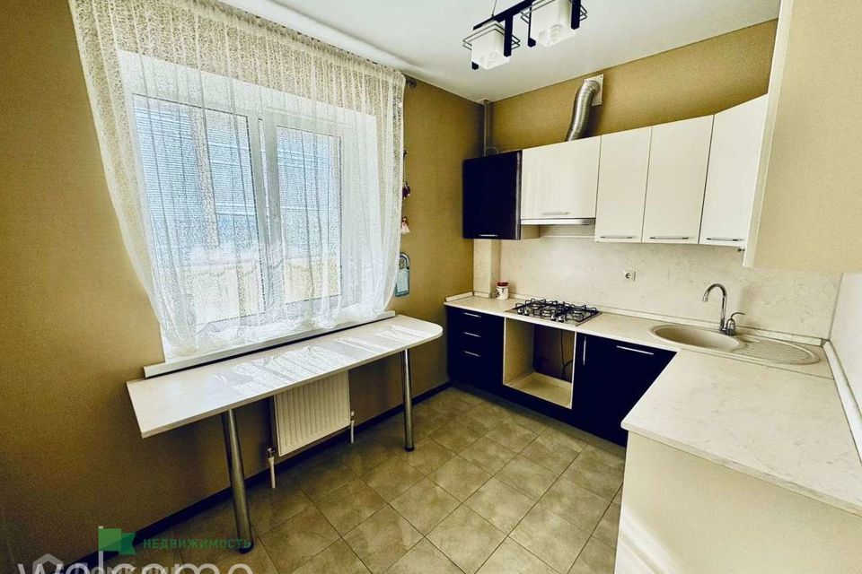 Продаётся 1-комнатная квартира, 46 м²
