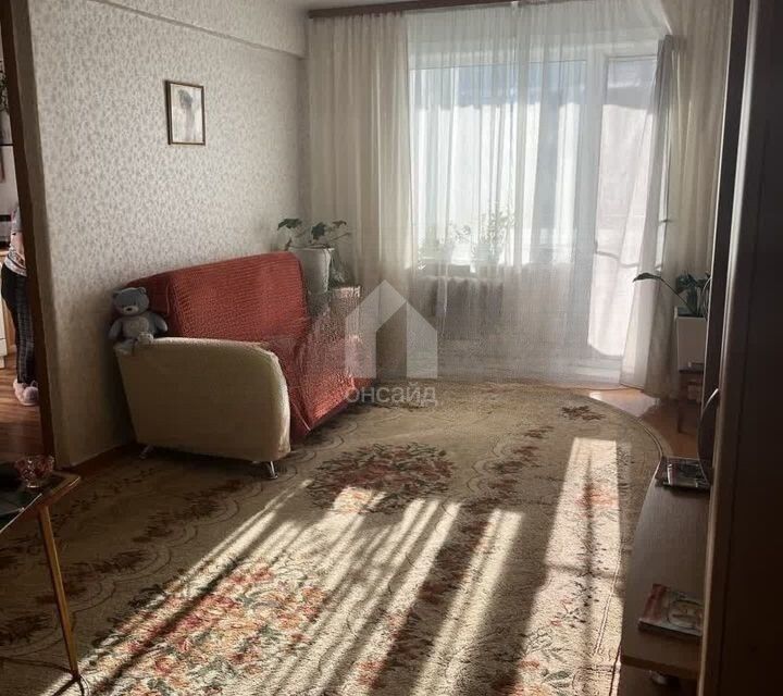 Продаётся 3-комнатная квартира, 52.2 м²