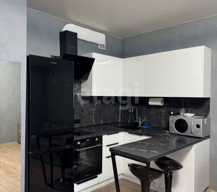 Продаётся 1-комнатная квартира, 41.2 м²