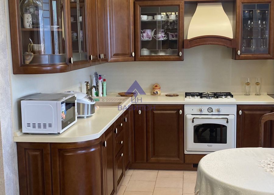 Сдаётся 2-комнатная квартира, 54 м²