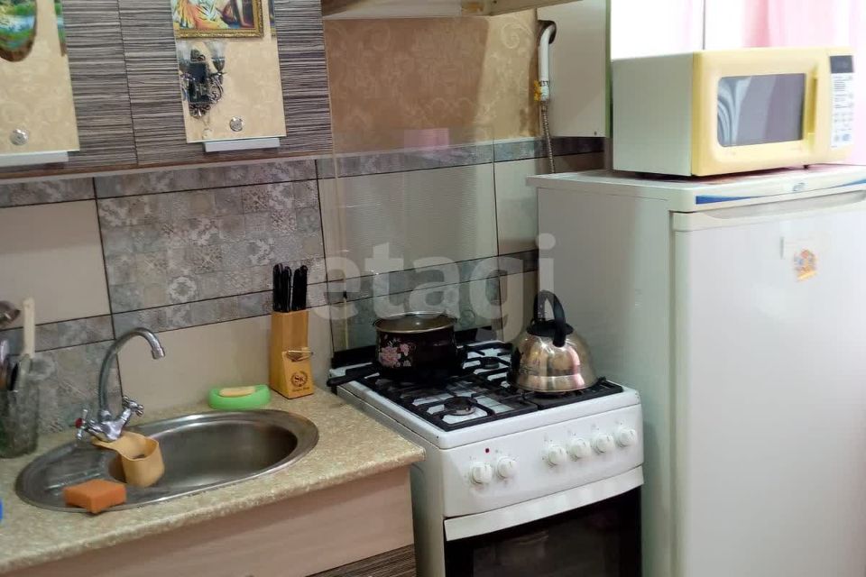 Продаётся 1-комнатная квартира, 30.6 м²