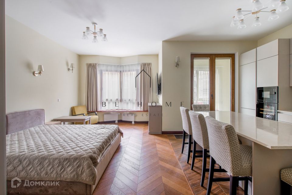 Сдаётся студия, 50 м²