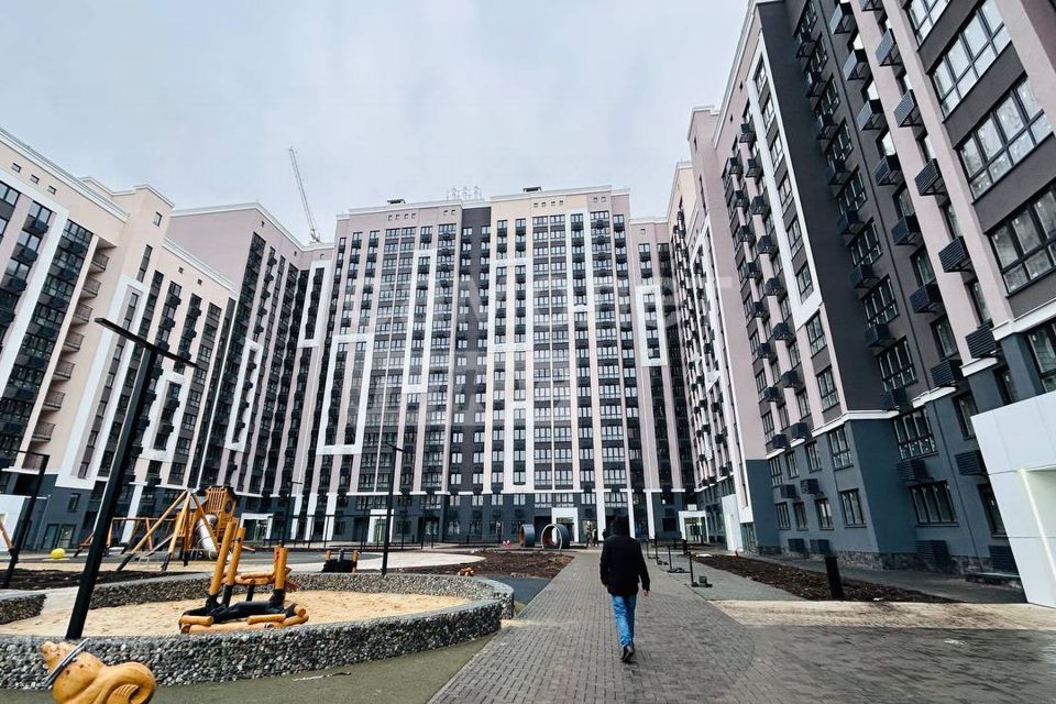 Продаётся 2-комнатная квартира, 43.2 м²
