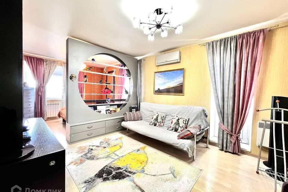 Продаётся 1-комнатная квартира, 45 м²