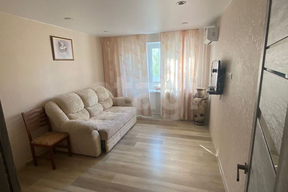 Продаётся 3-комнатная квартира, 58.4 м²
