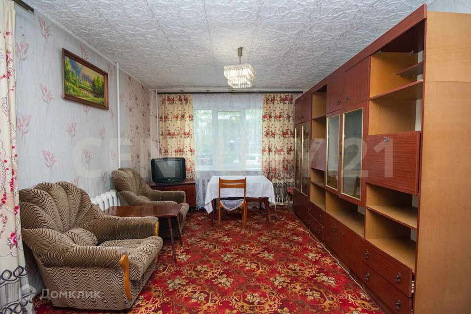 Продаётся 4-комнатная квартира, 73 м²