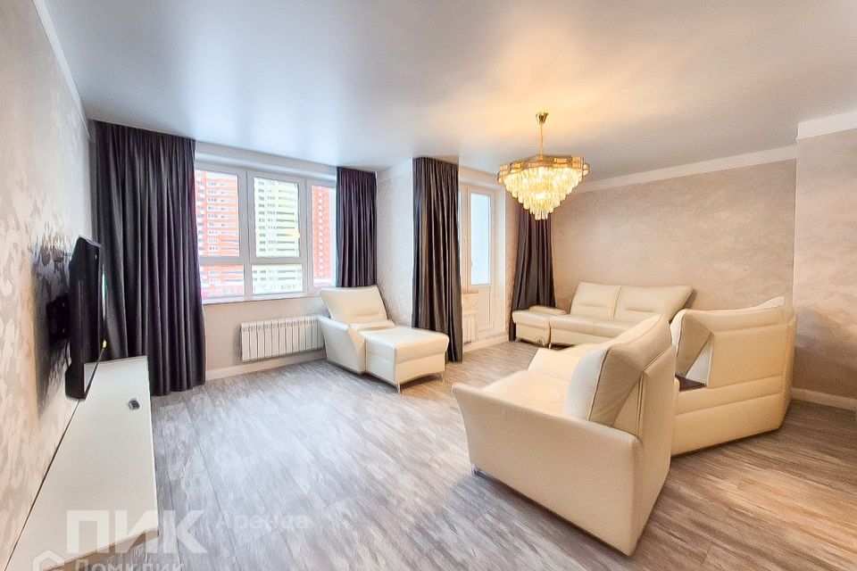 Сдаётся 3-комнатная квартира, 100 м²