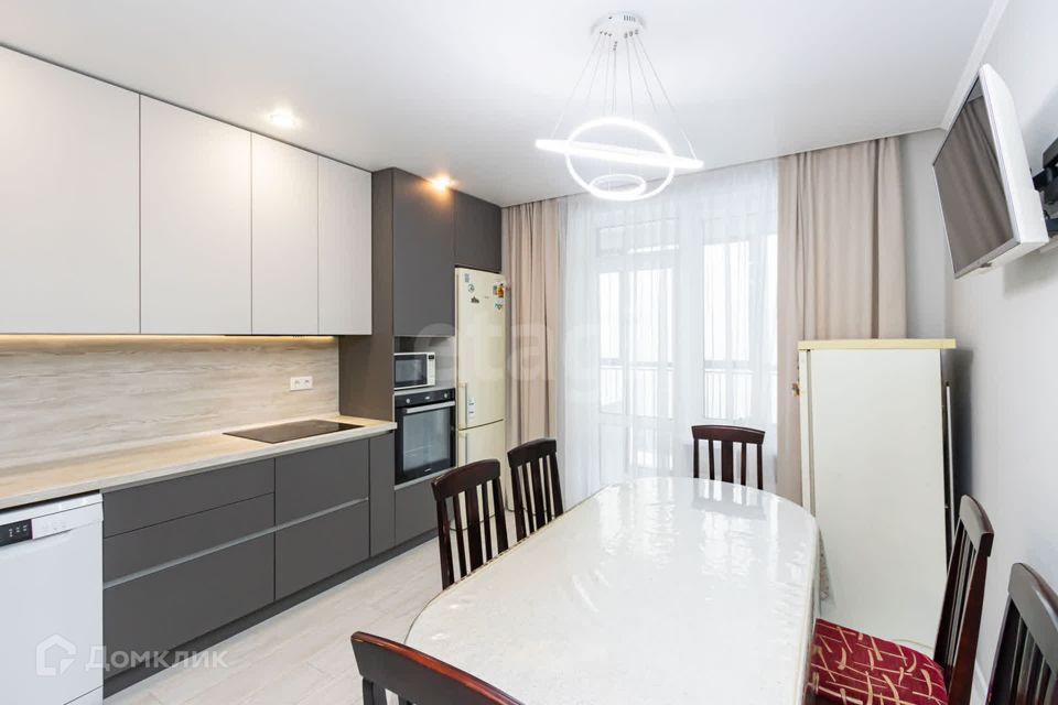 Продаётся 2-комнатная квартира, 59.3 м²
