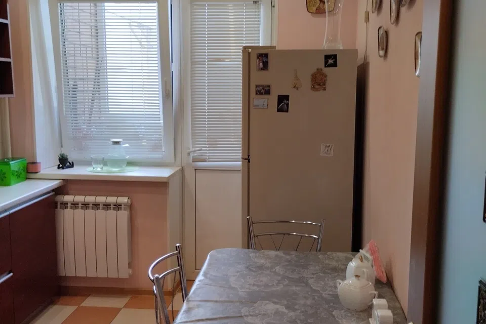 Продаётся 1-комнатная квартира, 35.8 м²