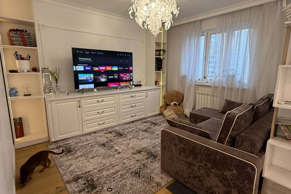 Продаётся 2-комнатная квартира, 57 м²