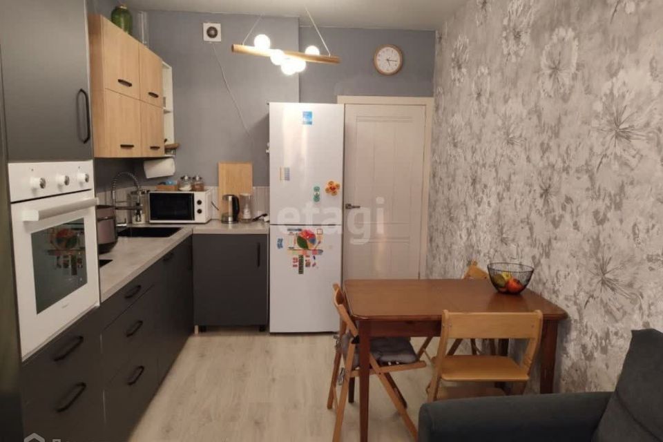 Продаётся 3-комнатная квартира, 68.2 м²