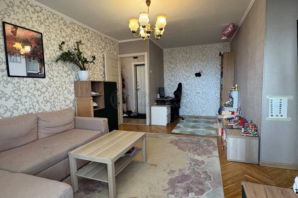 Продаётся 2-комнатная квартира, 46.4 м²