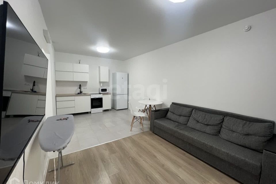 Сдаётся 2-комнатная квартира, 60 м²
