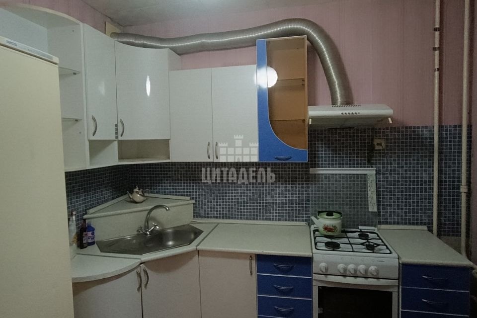 Сдаётся 1-комнатная квартира, 38 м²