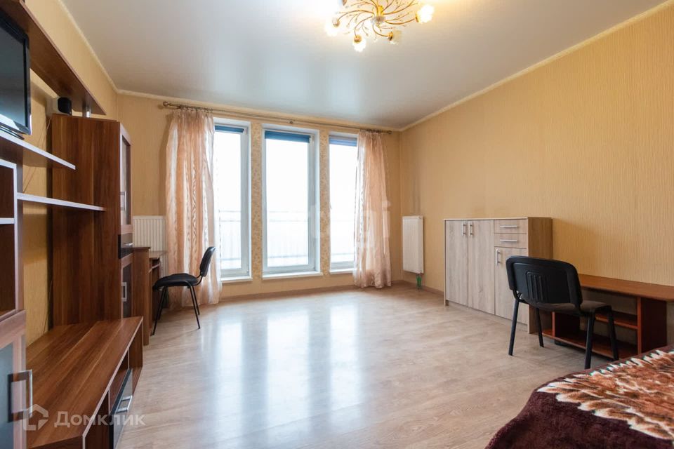 Продаётся 2-комнатная квартира, 71.9 м²