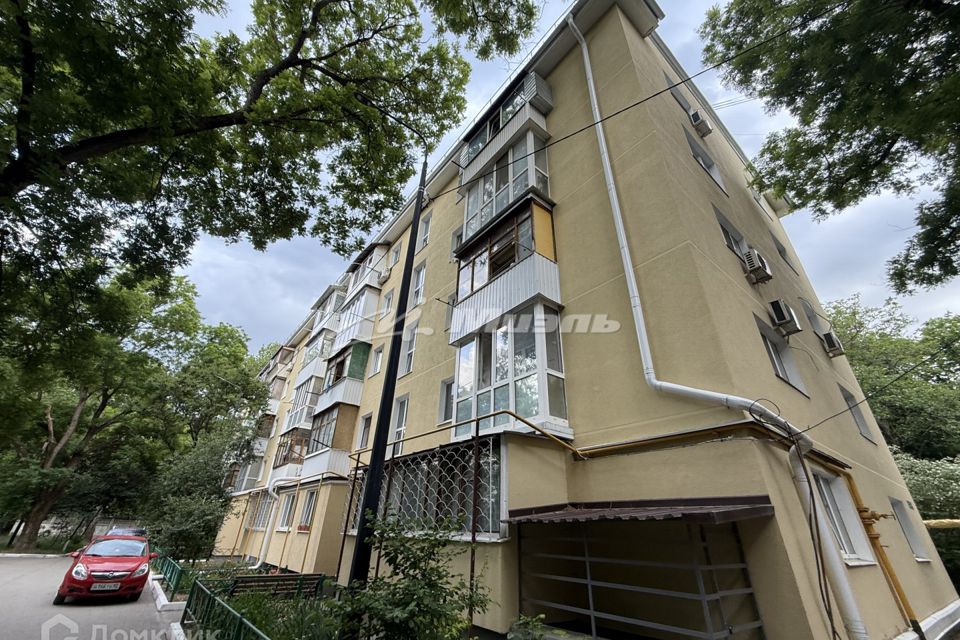 Продаётся 2-комнатная квартира, 42.8 м²