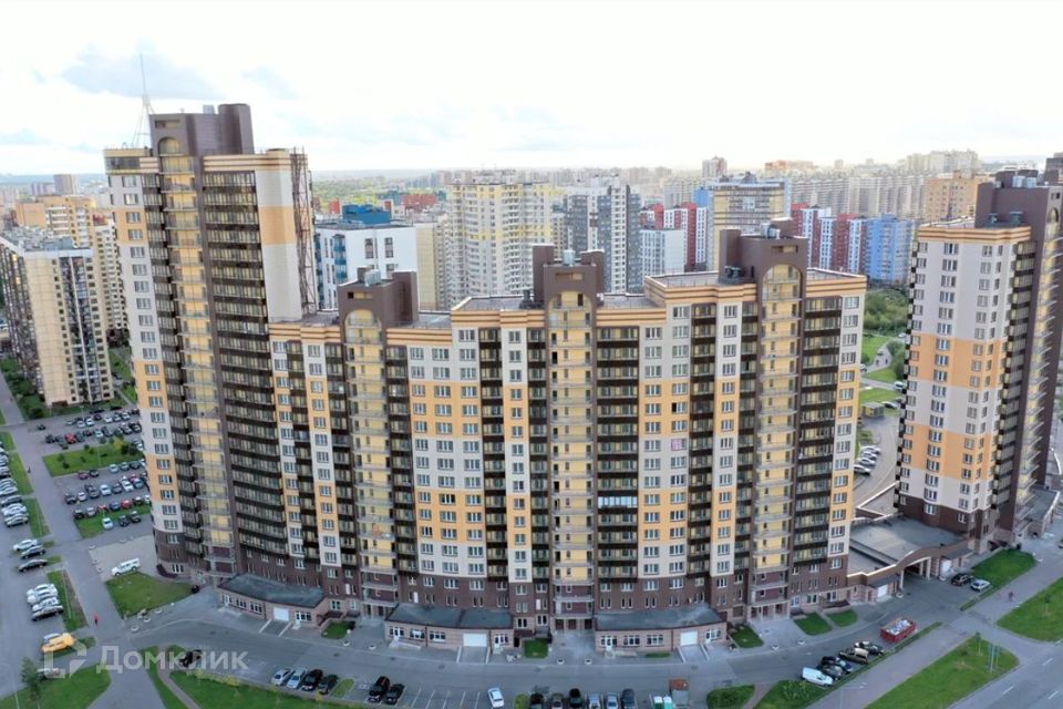 Продаётся 2-комнатная квартира, 56.6 м²