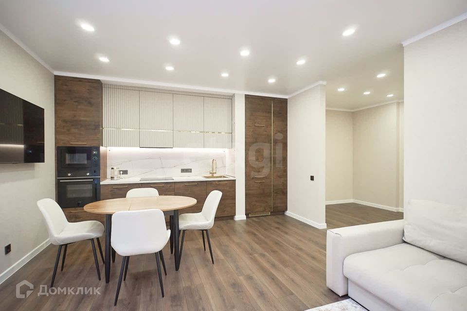 Продаётся 1-комнатная квартира, 58.71 м²