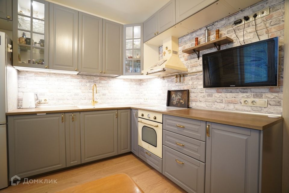 Продаётся 2-комнатная квартира, 63 м²