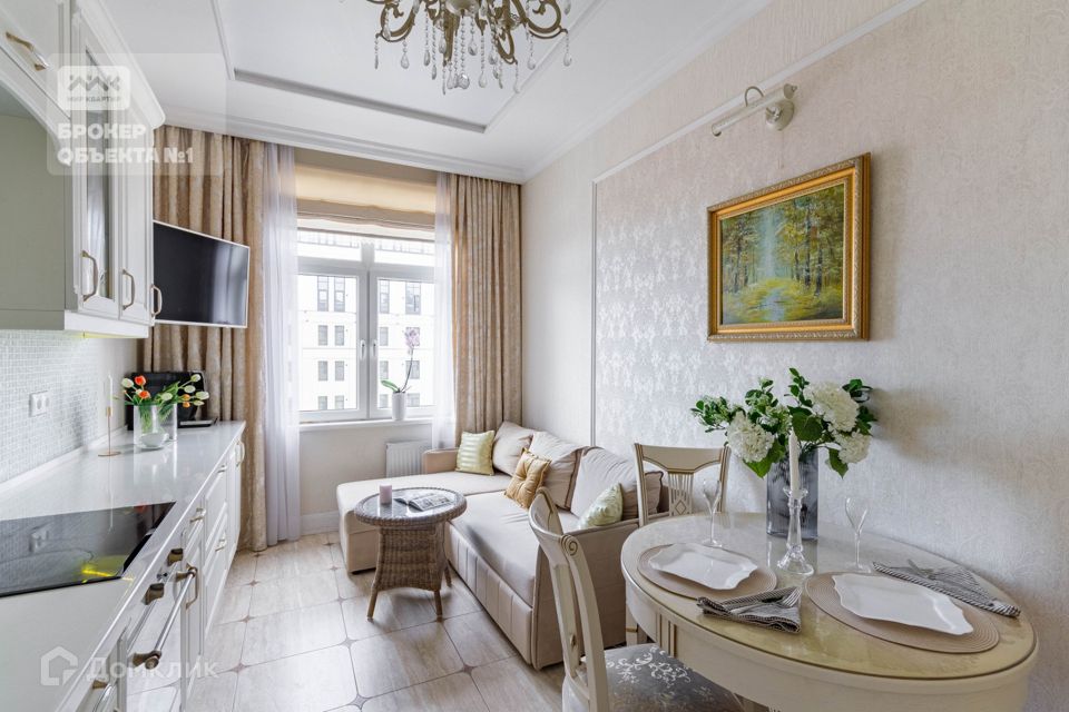 Продаётся 3-комнатная квартира, 101.4 м²