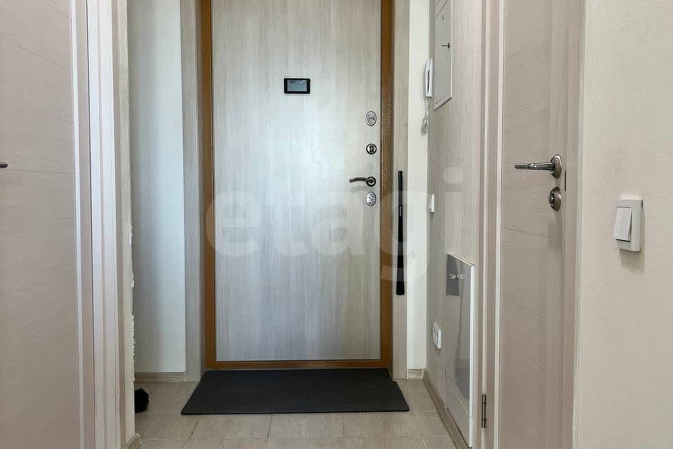 Продаётся 1-комнатная квартира, 39.7 м²