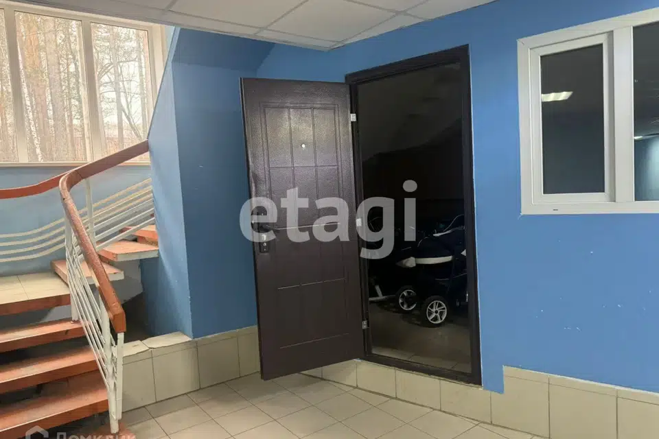 Продаётся 3-комнатная квартира, 60.2 м²