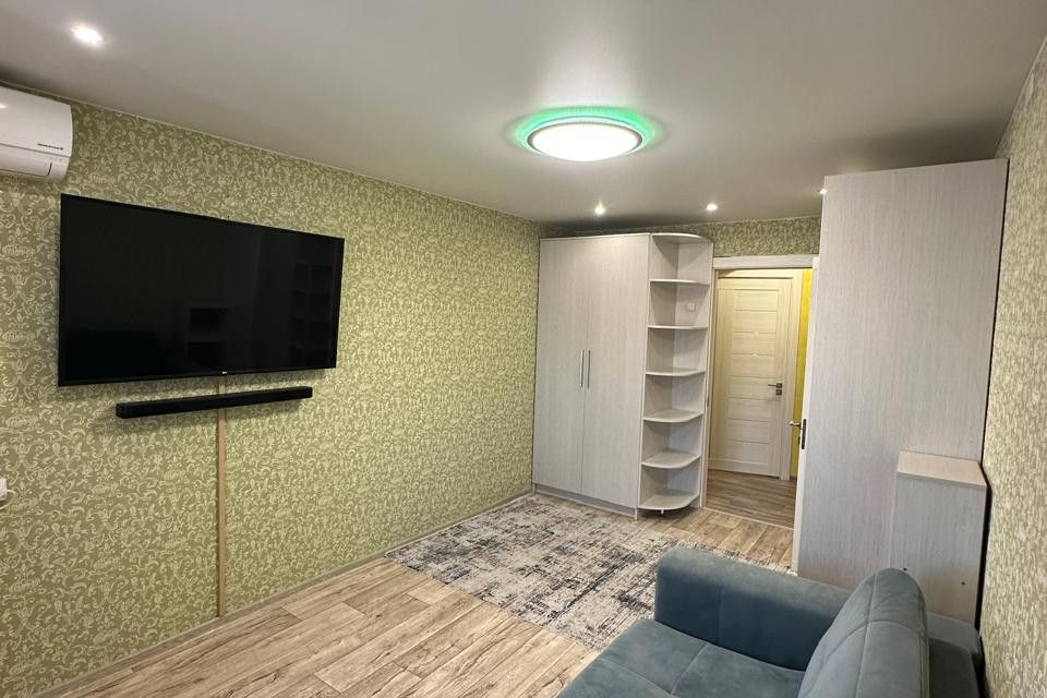 Продаётся 2-комнатная квартира, 40.4 м²