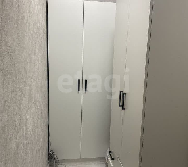 Продаётся 1-комнатная квартира, 38 м²