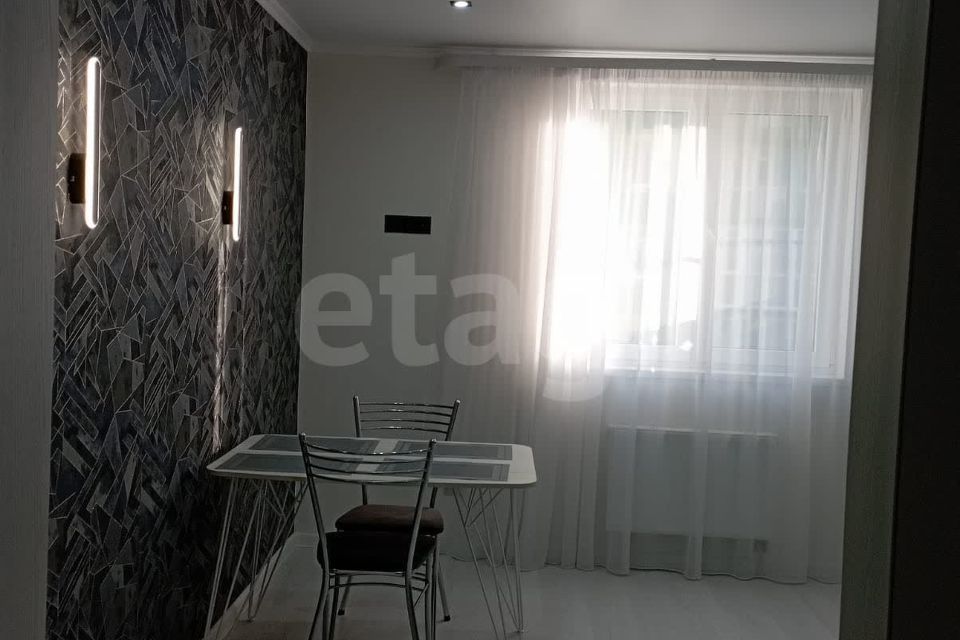 Сдаётся 1-комнатная квартира, 40 м²