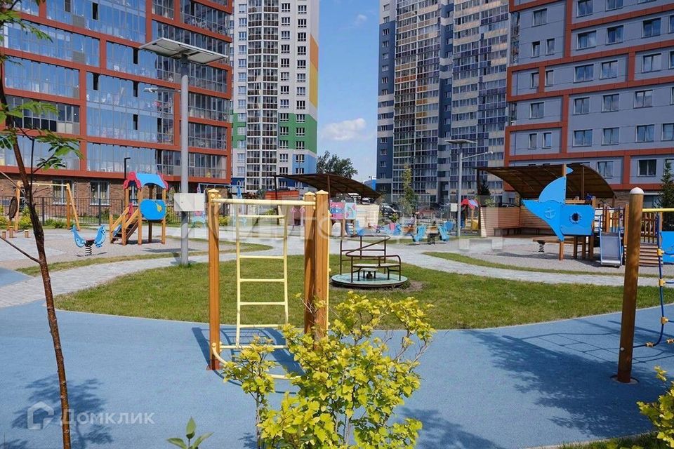 Продаётся 3-комнатная квартира, 70.8 м²