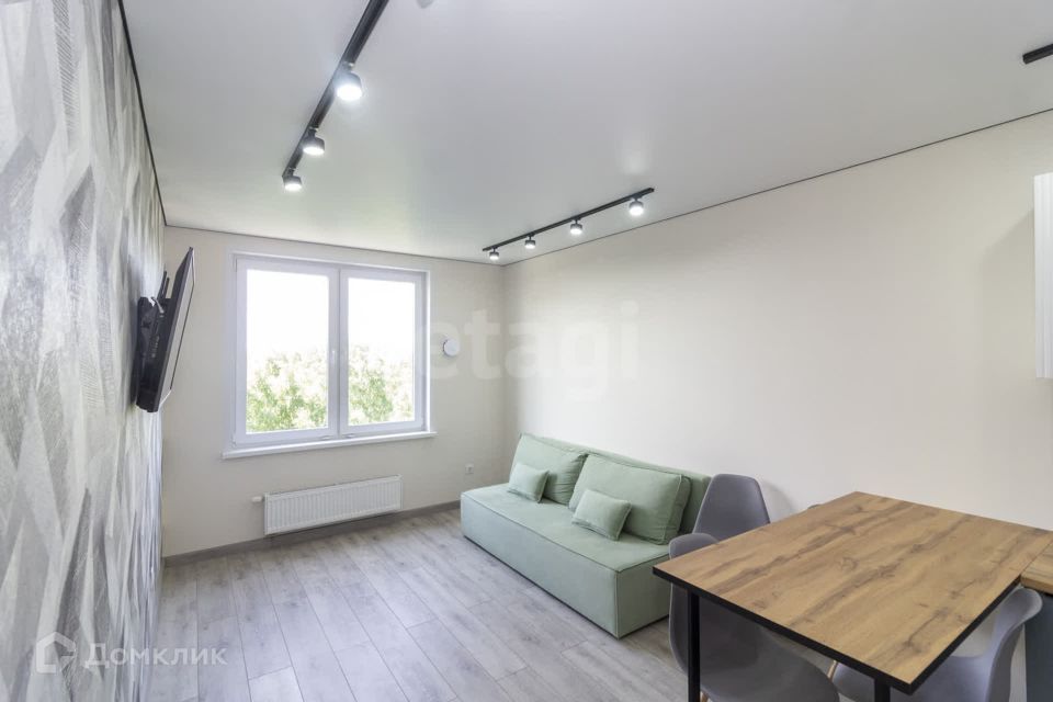 Сдаётся 2-комнатная квартира, 56 м²