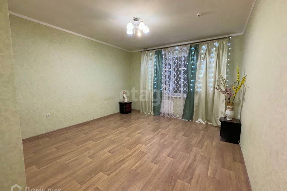 Продаётся 2-комнатная квартира, 56.3 м²