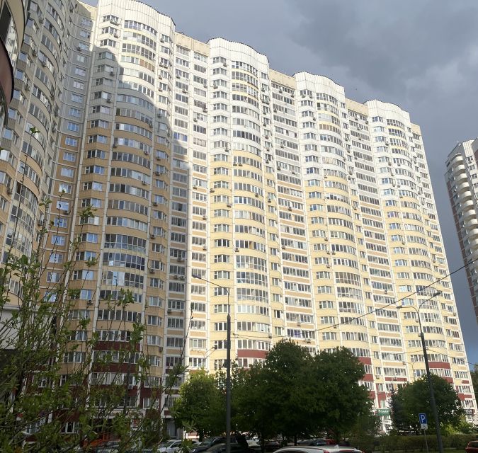 Продаётся 1-комнатная квартира, 41.3 м²