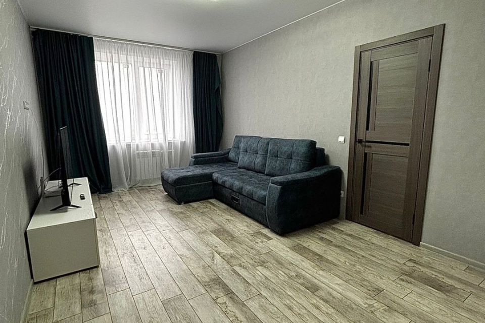 Продаётся 1-комнатная квартира, 43 м²