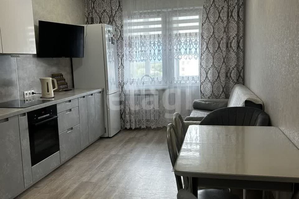 Продаётся 2-комнатная квартира, 58 м²