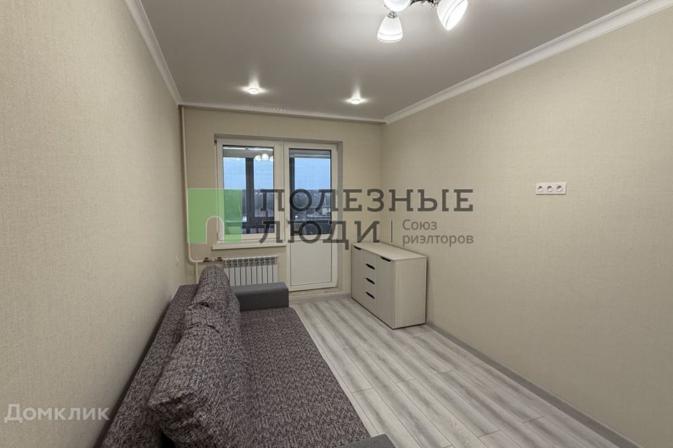 Продаётся 1-комнатная квартира, 37.3 м²