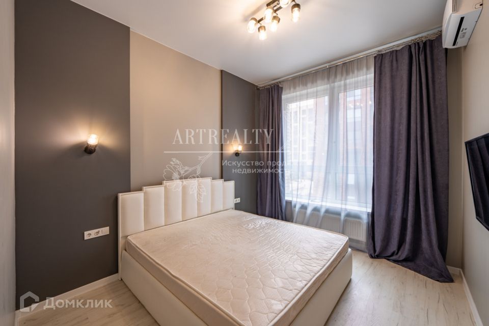Продаётся 2-комнатная квартира, 55.8 м²