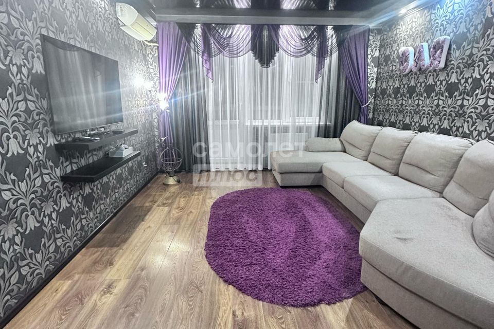 Продаётся 2-комнатная квартира, 56.4 м²