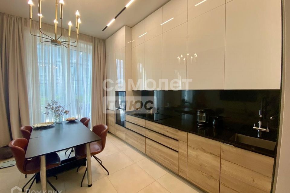 Продаётся 3-комнатная квартира, 82 м²