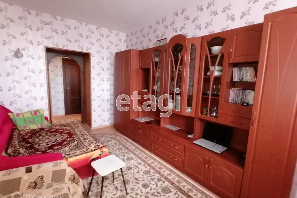 Квартиры 1 комнатные в альметьевске. Г. Квартиры 1 комнатные в альметьевске. Квартиры в альметьевске. Снять квартиру в альметьевске на фахретдина.