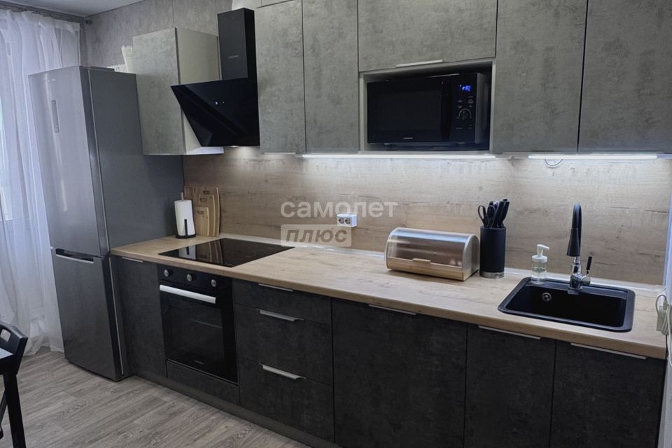 Продаётся 2-комнатная квартира, 69 м²