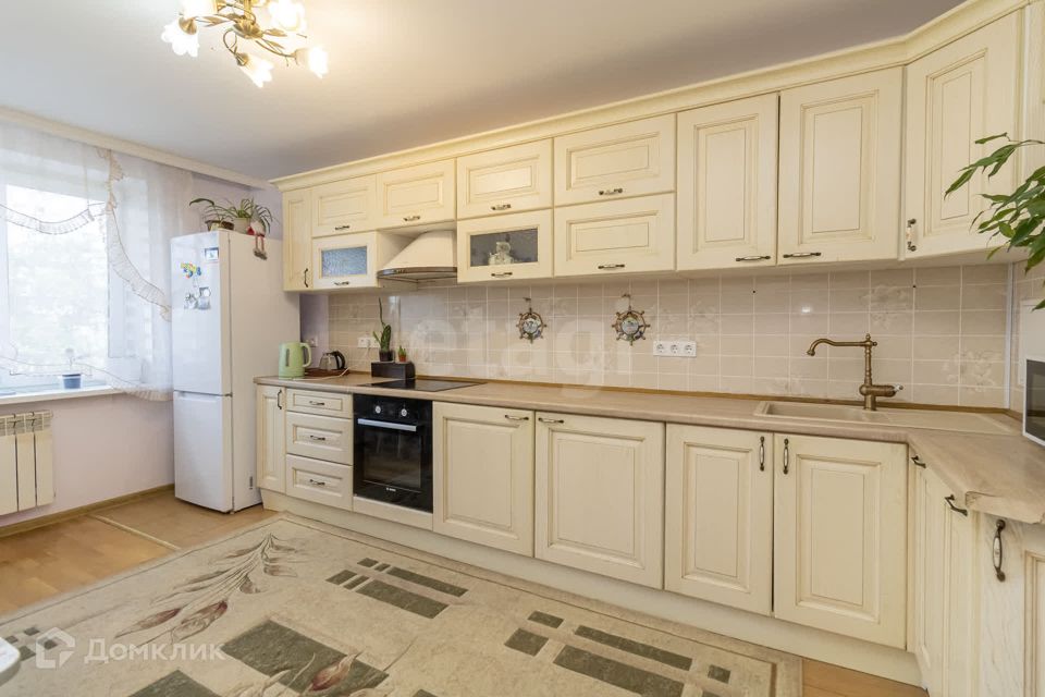 Продаётся 2-комнатная квартира, 67.3 м²