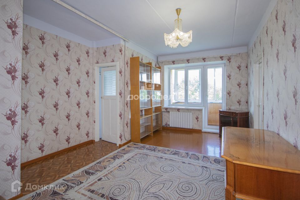 Продаётся 3-комнатная квартира, 54.1 м²