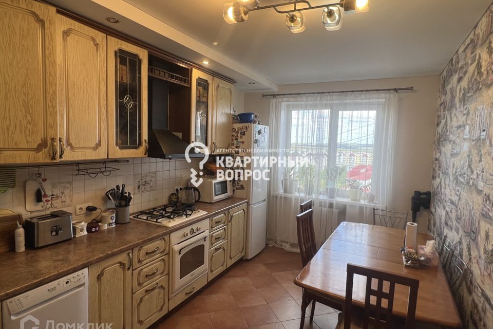 Продаётся 3-комнатная квартира, 86 м²