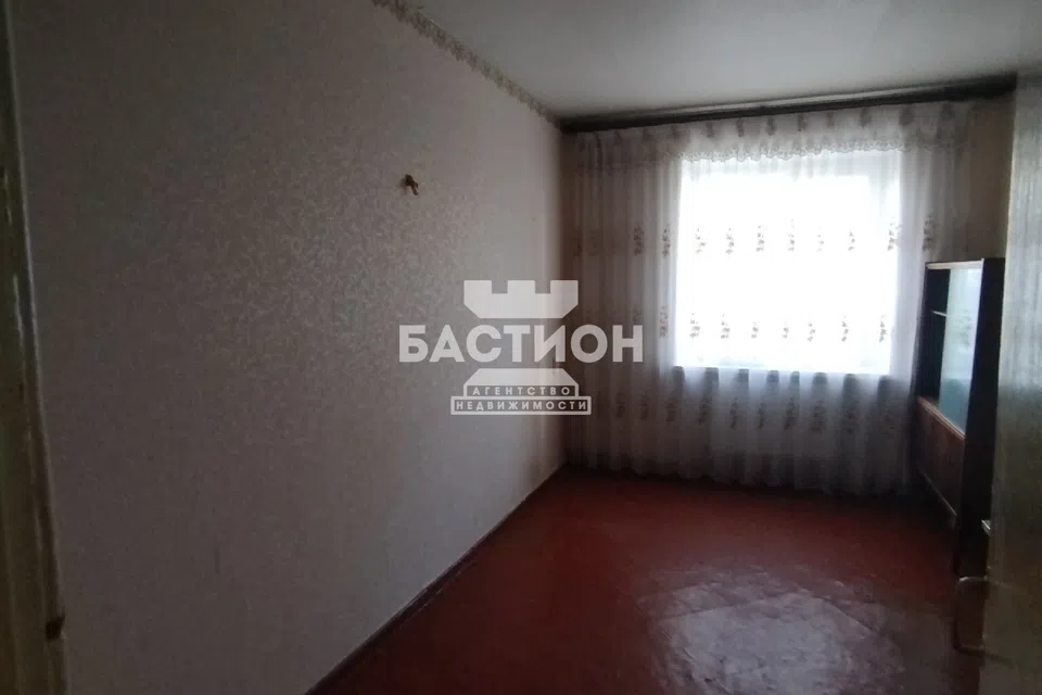 Продаётся 3-комнатная квартира, 59.9 м²