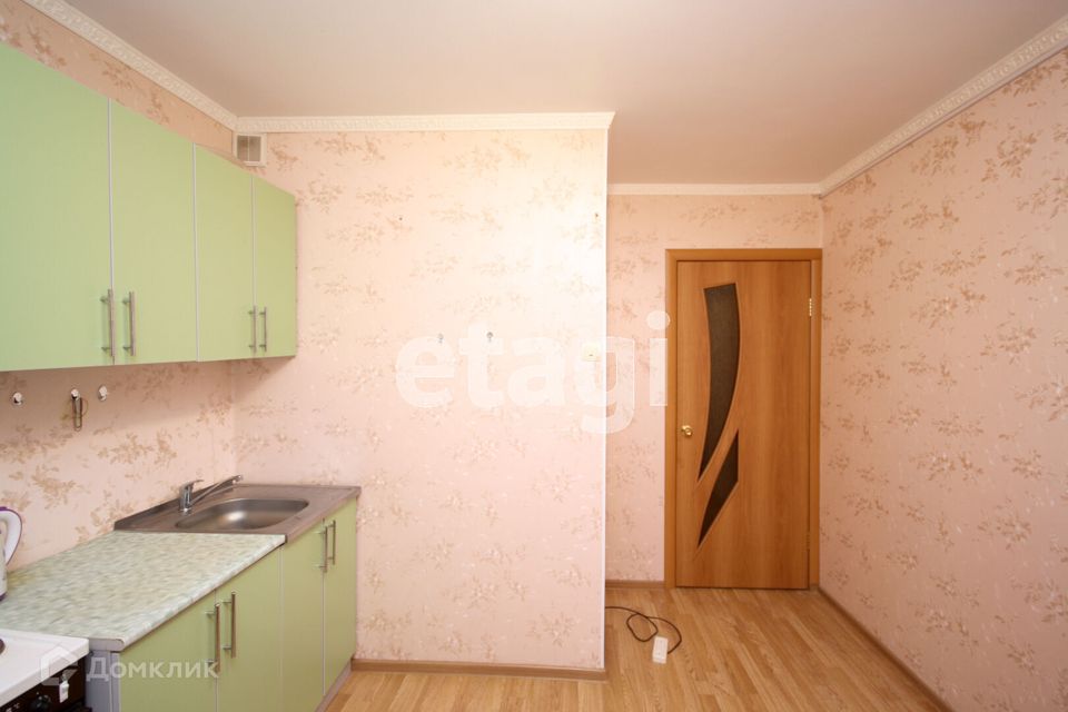 Продаётся 1-комнатная квартира, 30.4 м²