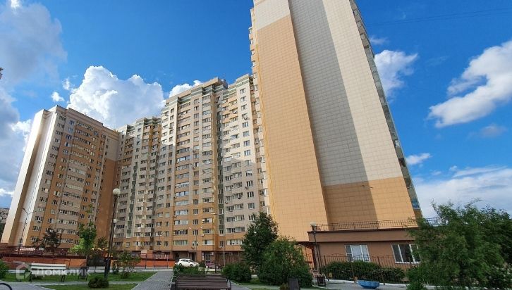 Продаётся 1-комнатная квартира, 49 м²
