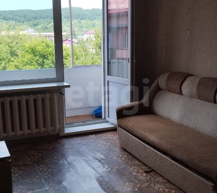 Продаётся 2-комнатная квартира, 48.8 м²